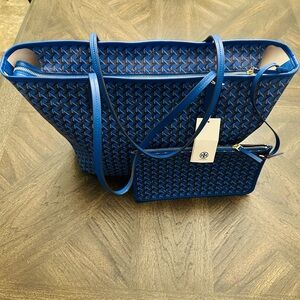 💕Make an offer💕 Tory Burch tote.